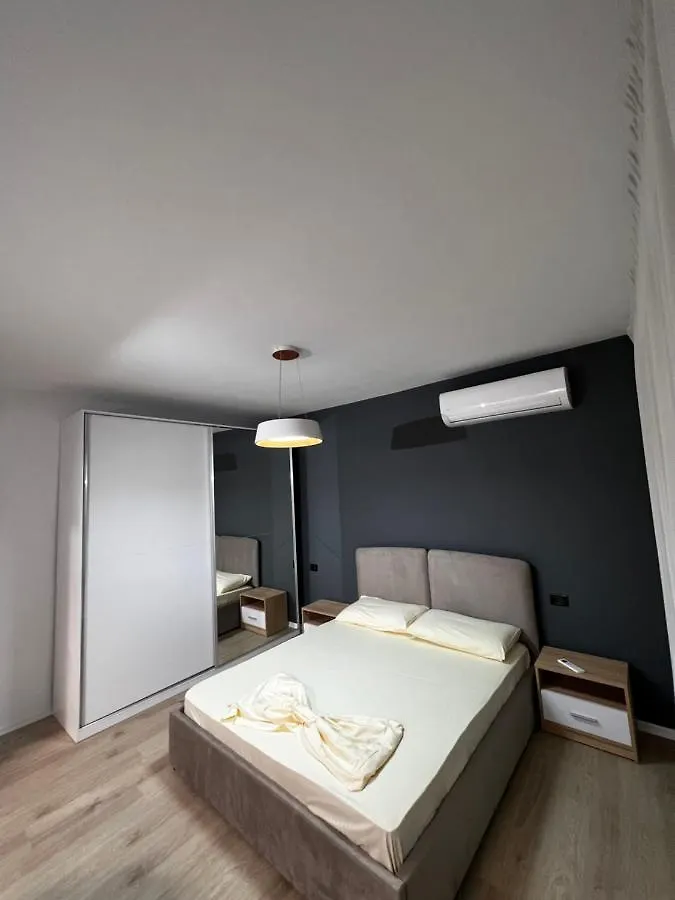 Amion Apartment In Center Of 地拉那 阿尔巴尼亚