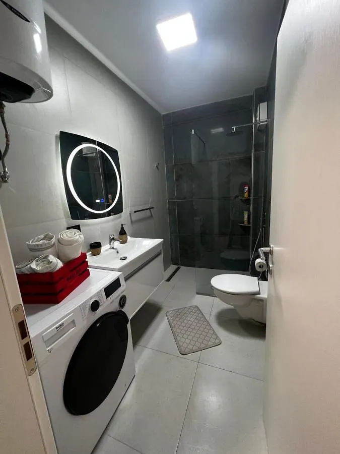 Amion Apartment In Center Of 地拉那 阿尔巴尼亚